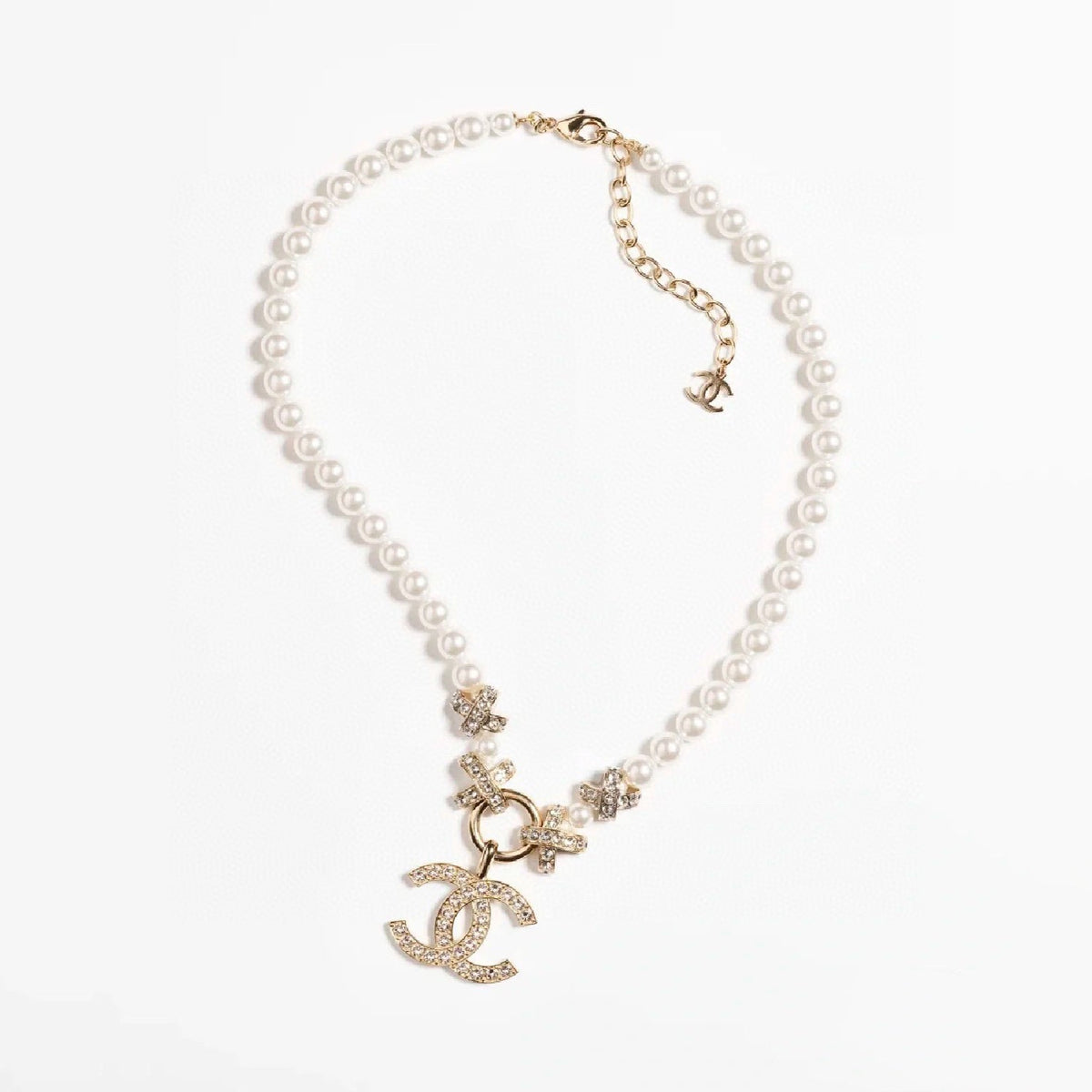 18K  Chanel Pearls Chain Necklace