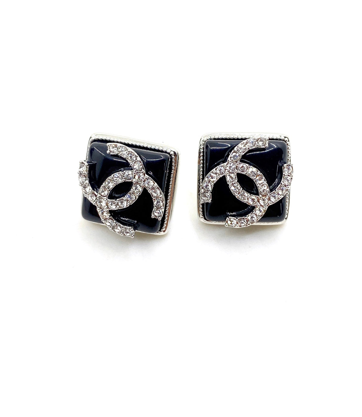18K  Chanel Square Earrings