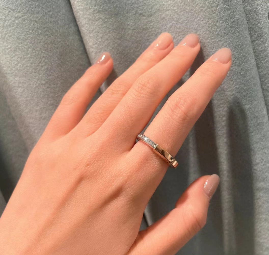 18K Tiffany Lock Diamonds Yellow Gold Ring