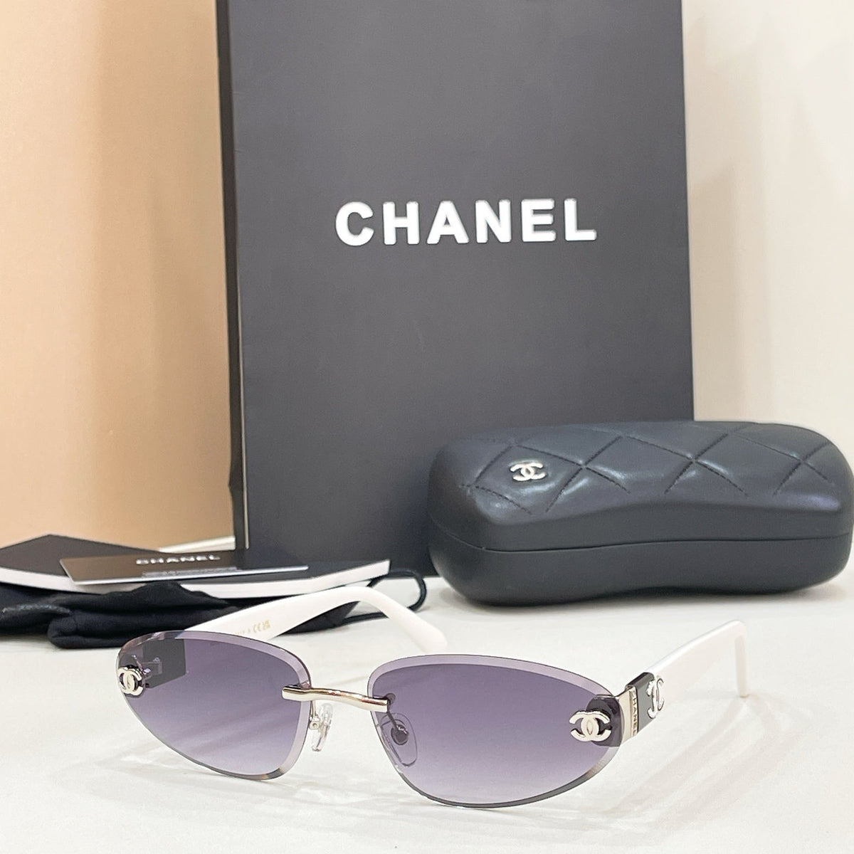 Chanel Sunglasses-CH1910Q